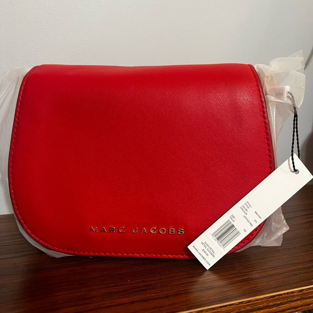 NWT Marc Jacob’s - Lipstick Red Shoulder Bag with Gold Chain